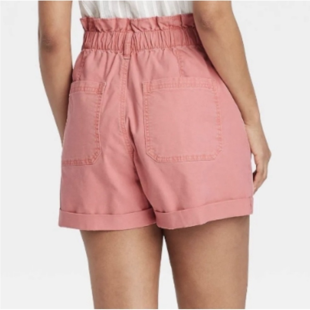 Universal Thread Pink High Waisted Ruffle Shorts - Picture 3 of 10